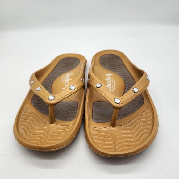 Tony Little Cheeks Sandals Flip Flops Round Jewels Beige MISMATCHED SIZES 6 & 7 - Picture 2 of 10